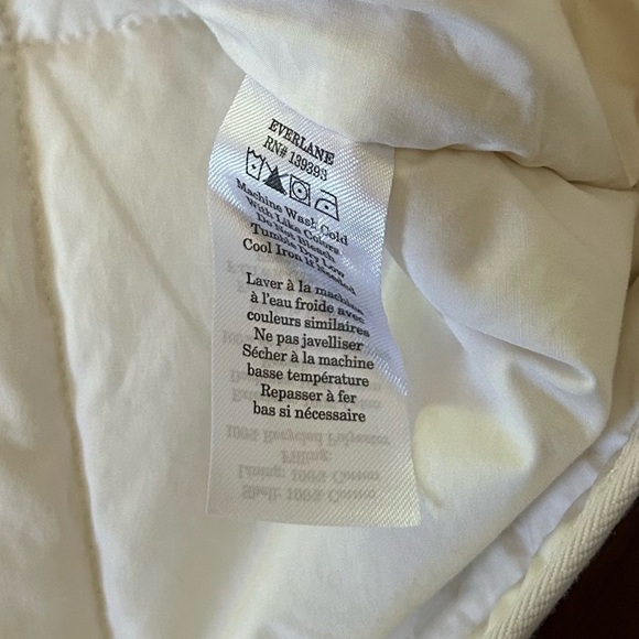 Everlane The ReNew Quilted Cotton Liner Puffer Jacket White cotton sz S like new - Picture 9 of 16